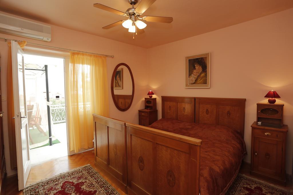 Apartment Magnolia Supetar Kamer foto